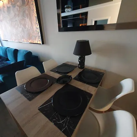 Elegant Free Parking Apartman *